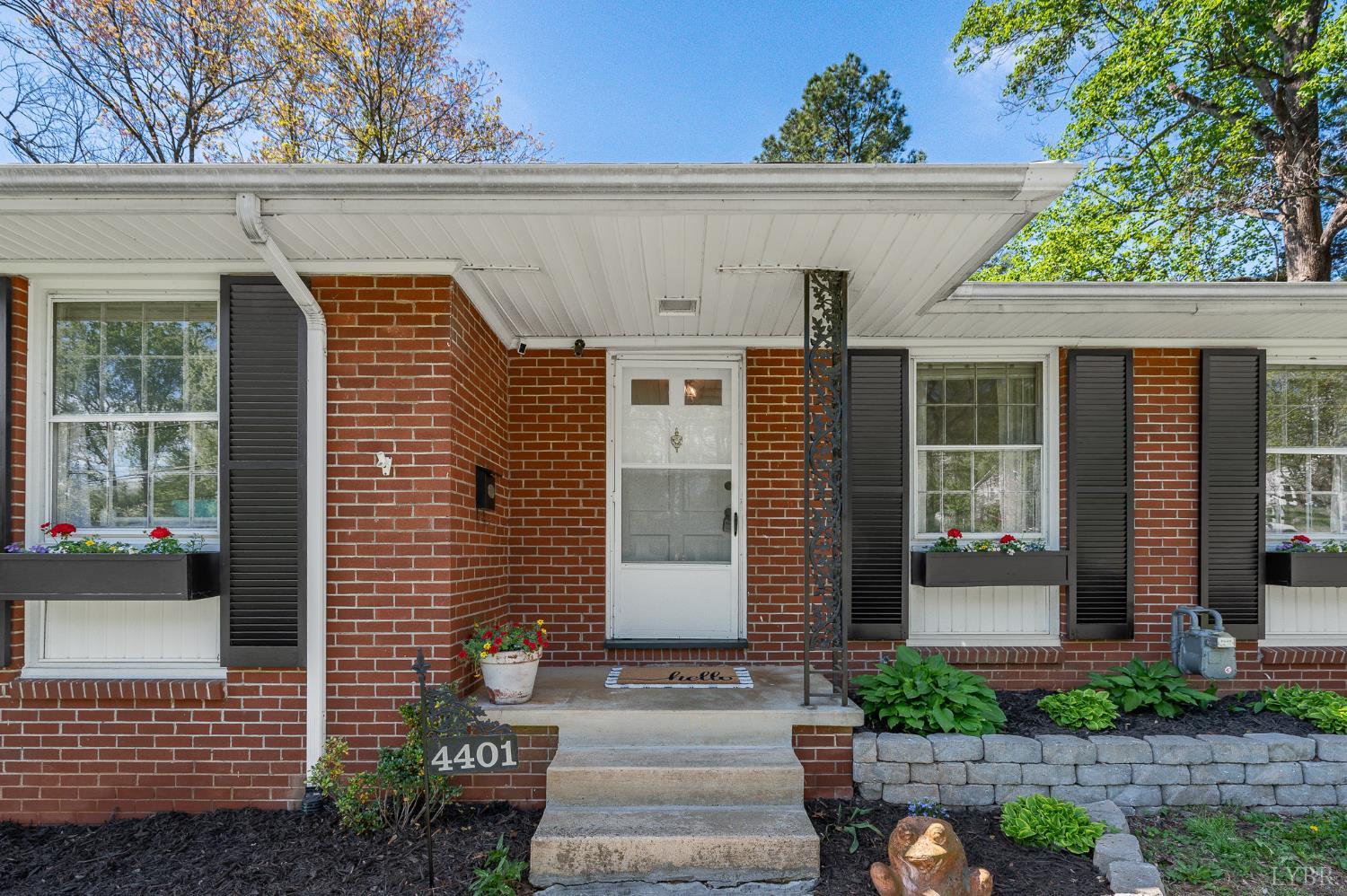 4401 Montgomery Road Lynchburg, VA 24503 - Photo 3 of 71 Gallery Image 3