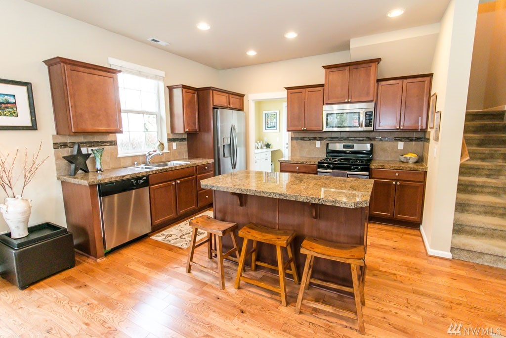3717 219th Place Southeast Bothell, WA 98021 - Photo 3 of 21