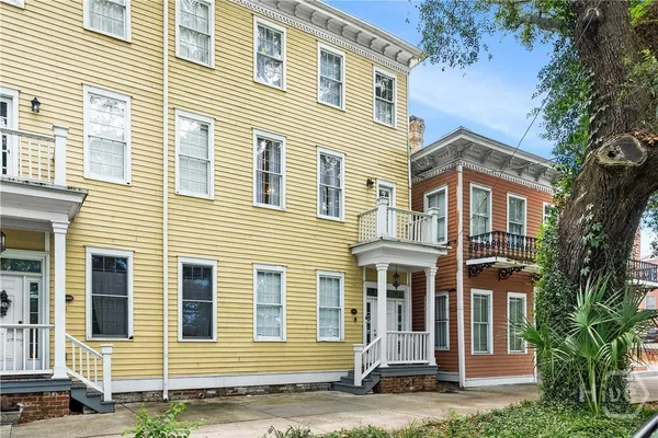 $520,000 | 521 East Broad Street, Unit 2, Savannah, GA 31401