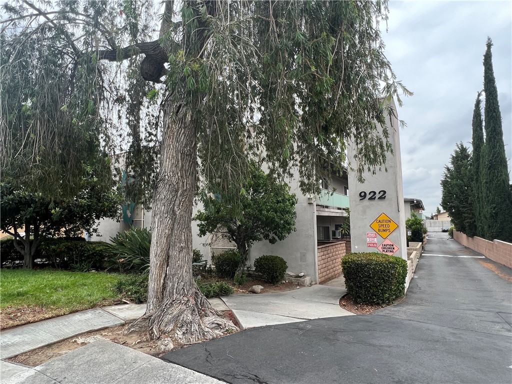 922 West Duarte Road, Unit 3 Arcadia, CA 91007 - Photo 2 of 16