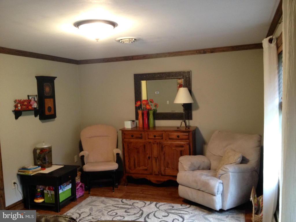 20 Middle Lane Lititz, PA 17543 - Photo 8 of 15