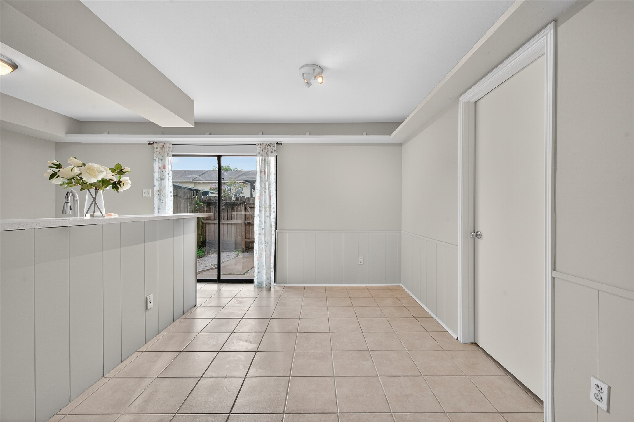 1445 Bonanza Road, Unit 445 Houston, TX 77062 - Photo 9 of 35