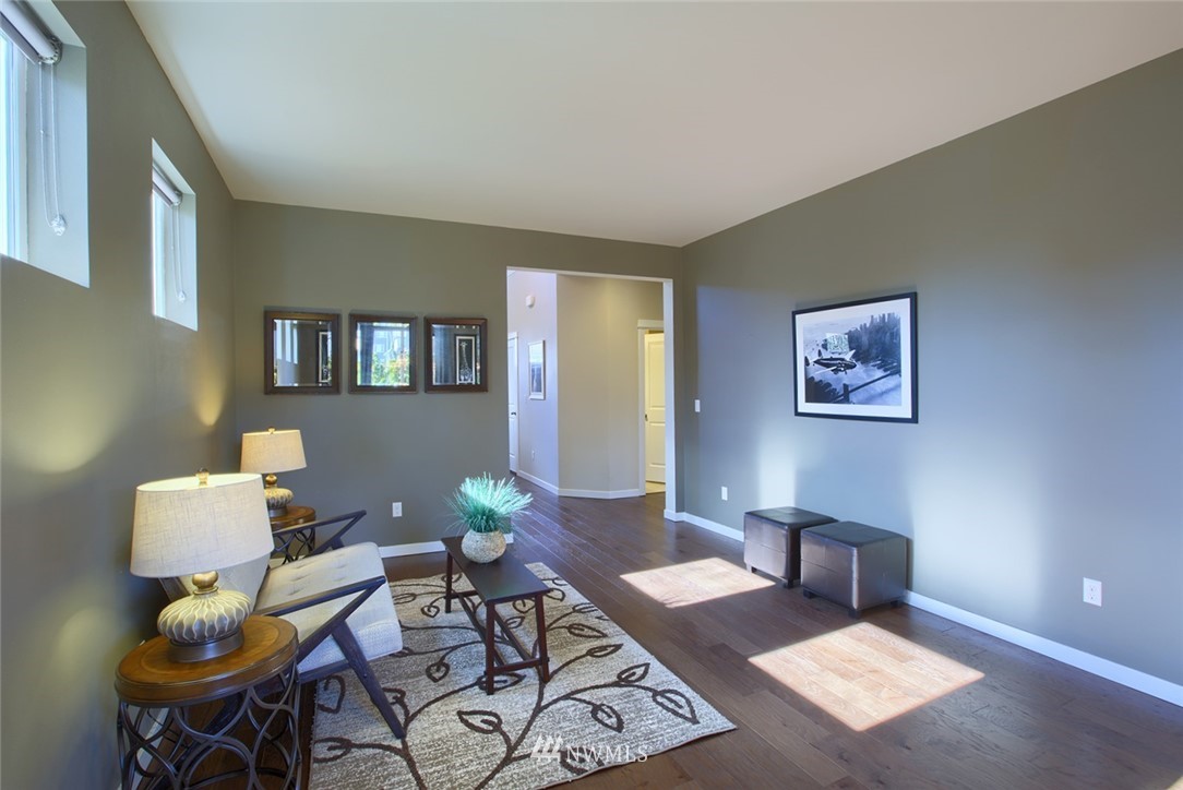 22329 38th Avenue Southeast Bothell, WA 98021 - Photo 5 of 18
