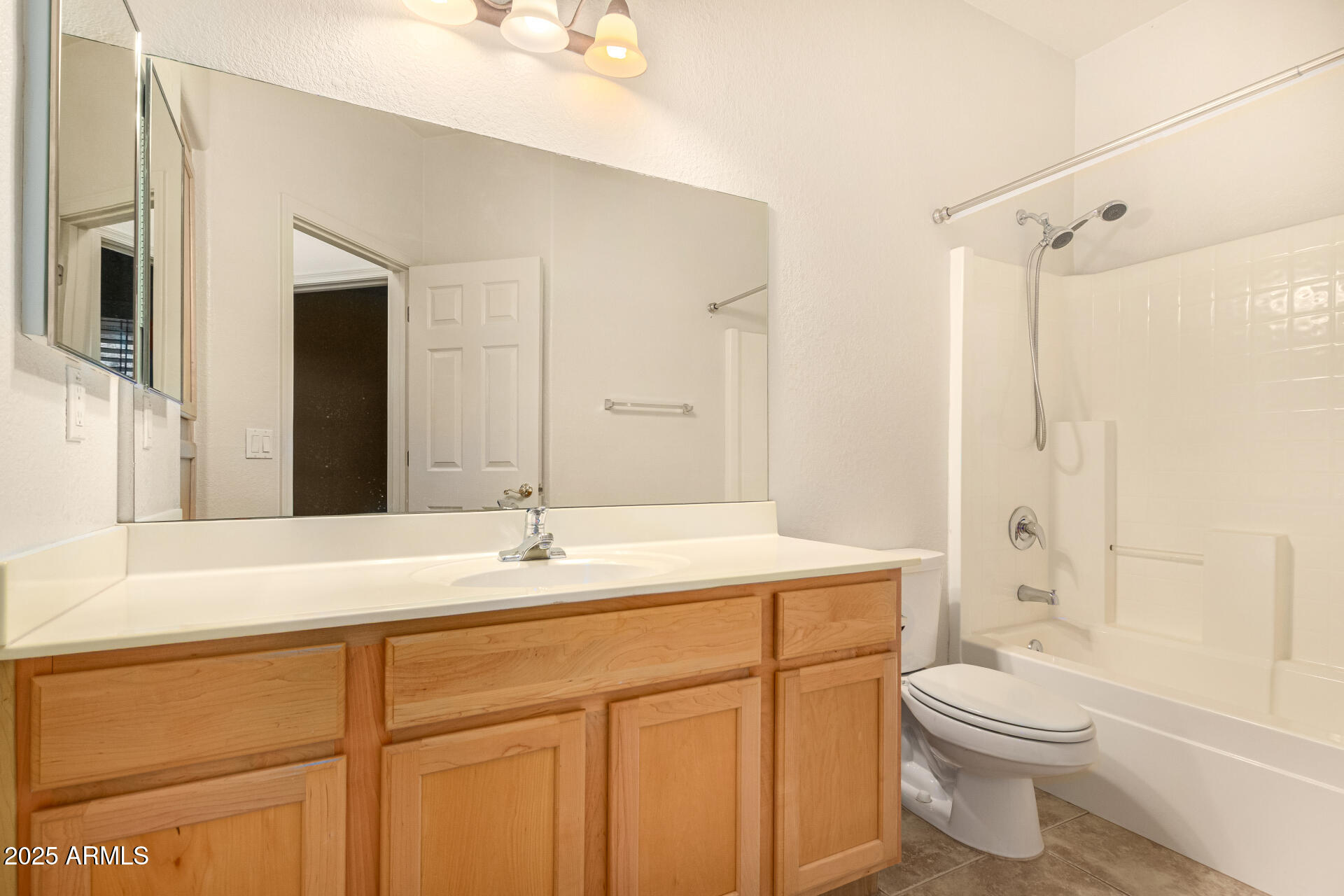 2063 South Edgewater Mesa, AZ 85209 - Photo 19 of 32 Guest/Main