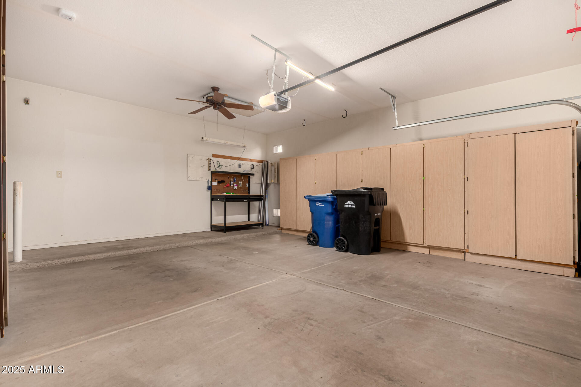 2063 South Edgewater Mesa, AZ 85209 - Photo 27 of 32 Large 2 Car