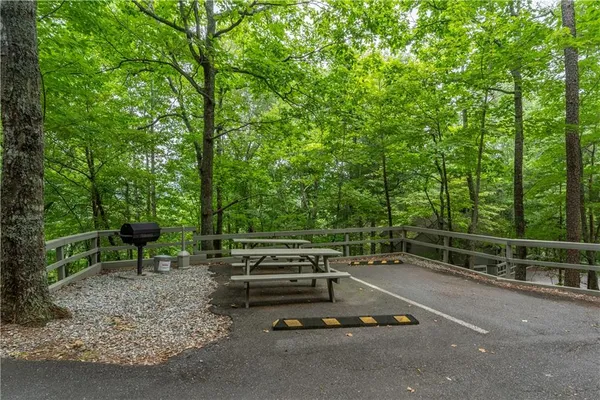 $2,000 | 135 Wolfscratch Drive, Unit 609, Jasper, GA 30143