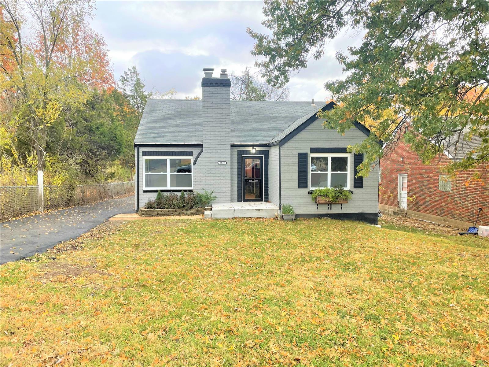 3028 Telegraph Road St. Louis, MO 63125 - Photo 1 of 18 Gallery Image 1