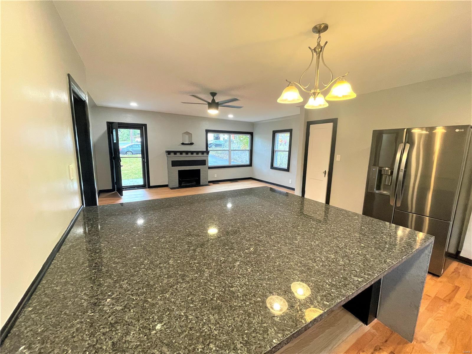 3028 Telegraph Road St. Louis, MO 63125 - Photo 6 of 18 Gallery Image 6