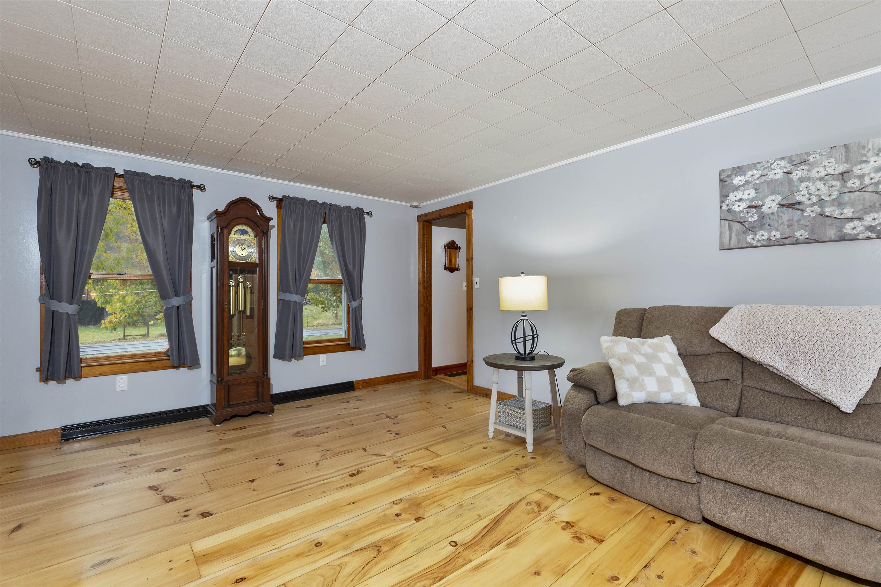 52 Farr Road Lebanon, NH 03766 - Photo 22 of 48