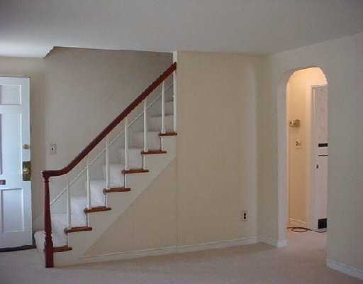 21 Hemalin Road Cranston, RI 02910 - Photo 3 of 5 Other.