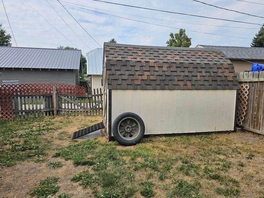 416 South Maple Street Colville, WA 99114 - Photo 33 of 38