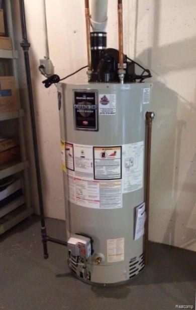 10901 East Lovejoy Road Byron, MI 48418 - Photo 16 of 28 newer hot water heater