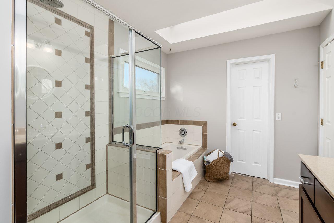 565 Deer Run Road Westerville, OH 43081 - Photo 24 of 37 R_565_Deer_Run__0084
