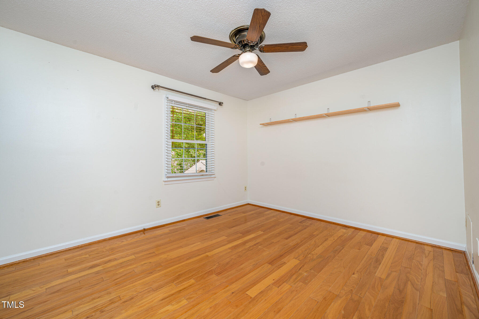 2221 Alpine Road Durham, NC 27707 - Photo 10 of 17 010_file_650