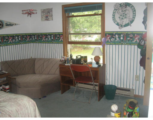 146 Little Rest Road Warren, MA 01083 - Photo 6 of 7