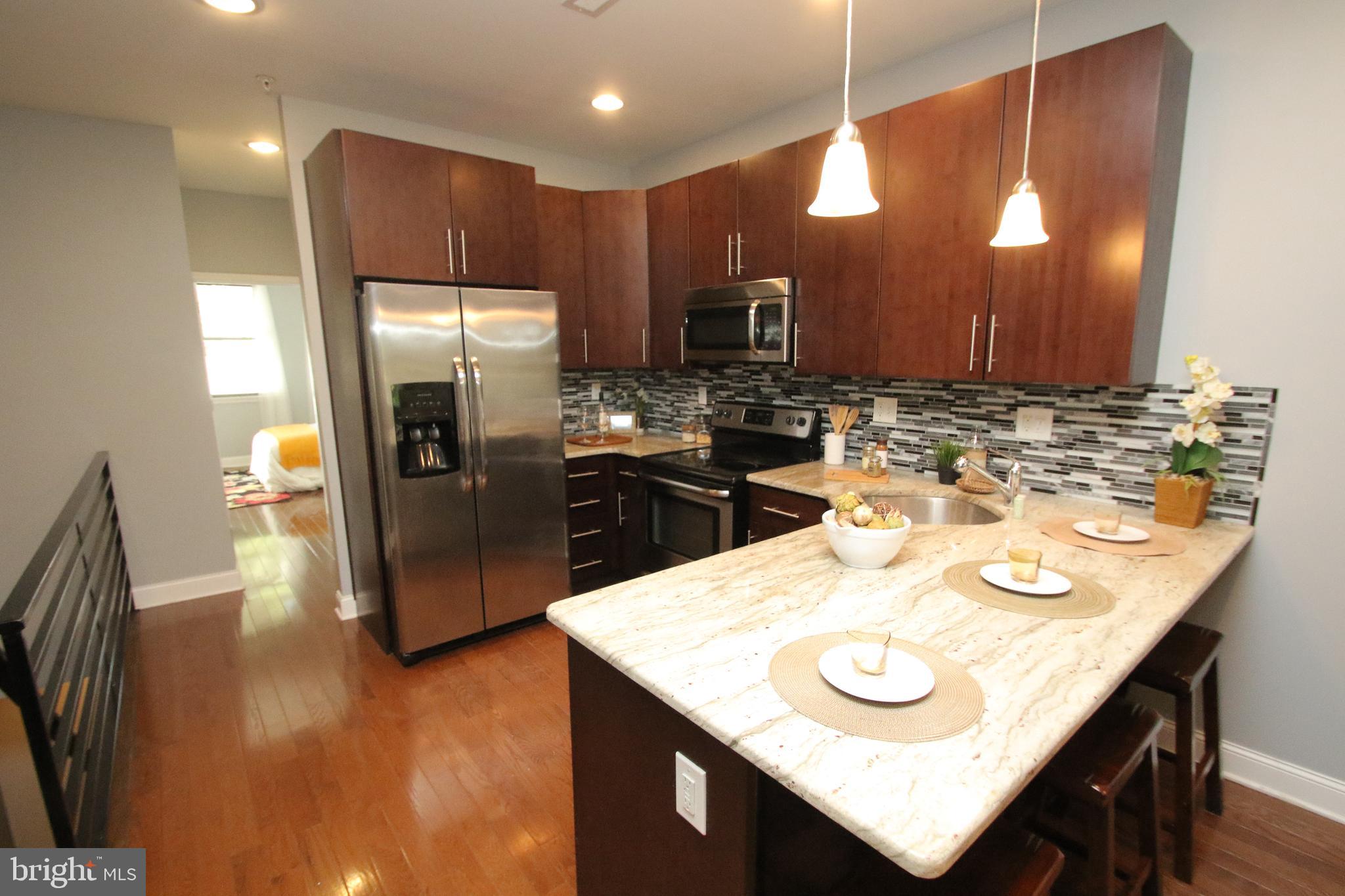 2115 Carpenter Street, Unit 1 Philadelphia, PA 19146 - Photo 12 of 33