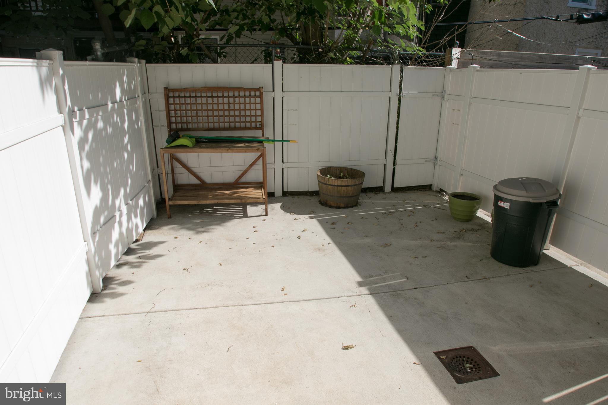 2115 Carpenter Street, Unit 1 Philadelphia, PA 19146 - Photo 20 of 33