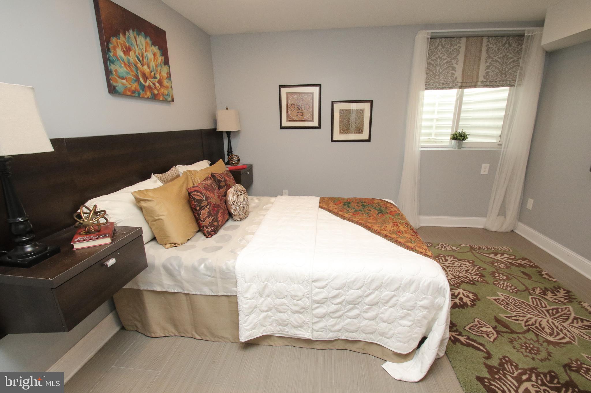 2115 Carpenter Street, Unit 1 Philadelphia, PA 19146 - Photo 22 of 33