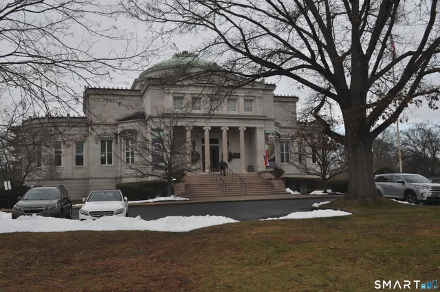 $2,850 | 56 Harrison Avenue, Unit 2, Branford, CT 06405