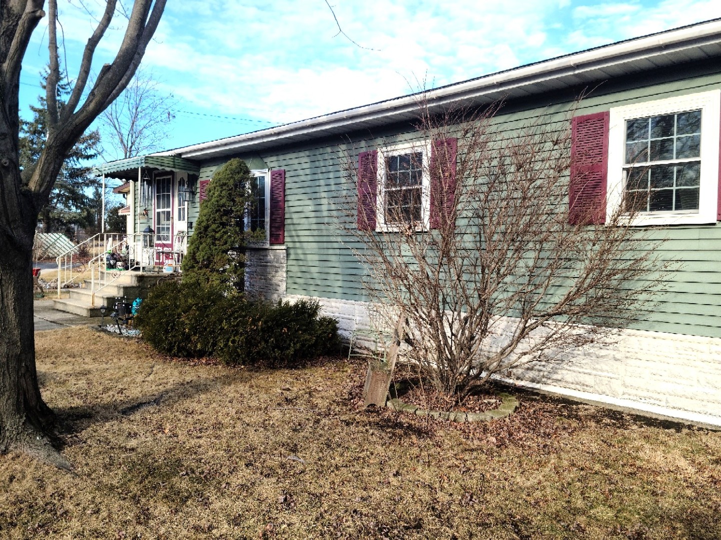 6801 South La Grange Road Hodgkins, IL 60525 - Photo 23 of 26 a view of a house with a yard