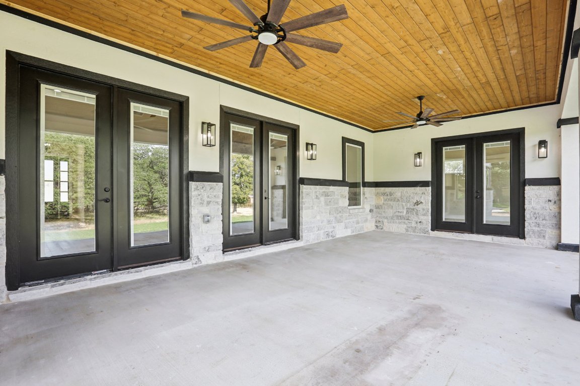 320 Yellow Ribbon Trail Burnet, TX 78611 - Photo 28 of 30 a view of a building with an empty space and balcony