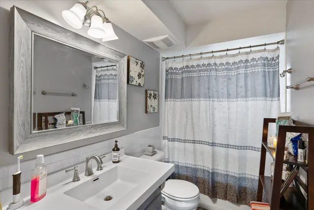 $1,795,000 | N136W21342 Bonniwell Road, Richfield, WI 53076