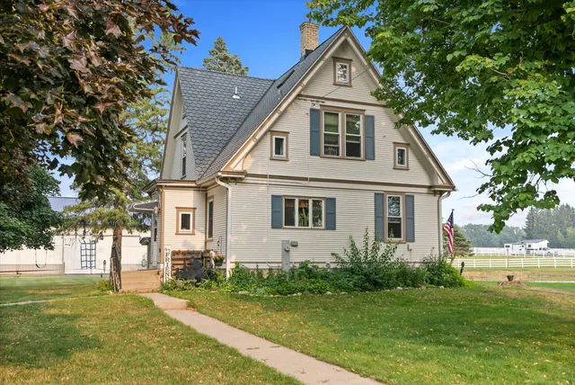 $1,795,000 | N136W21342 Bonniwell Road, Richfield, WI 53076