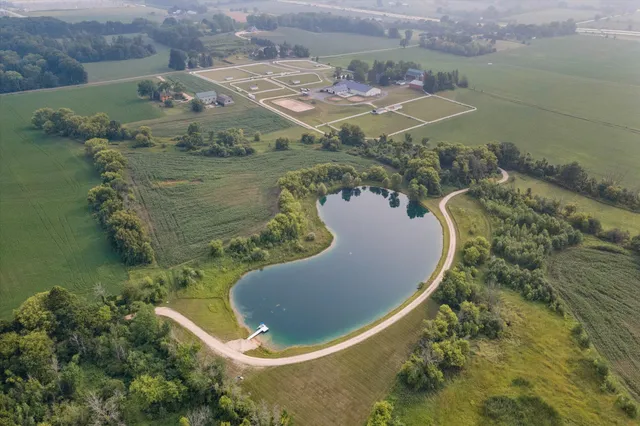 $1,795,000 | N136W21342 Bonniwell Road, Richfield, WI 53076