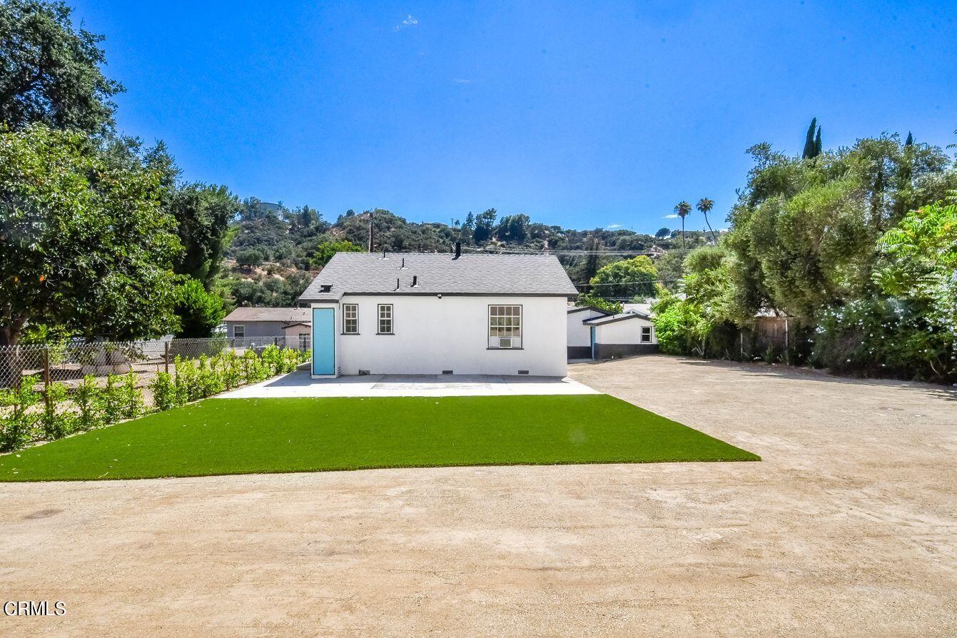 9730 1/2 Tujunga Canyon Boulevard Tujunga, CA 91042 - Photo 20 of 23 a house with yard in front of it