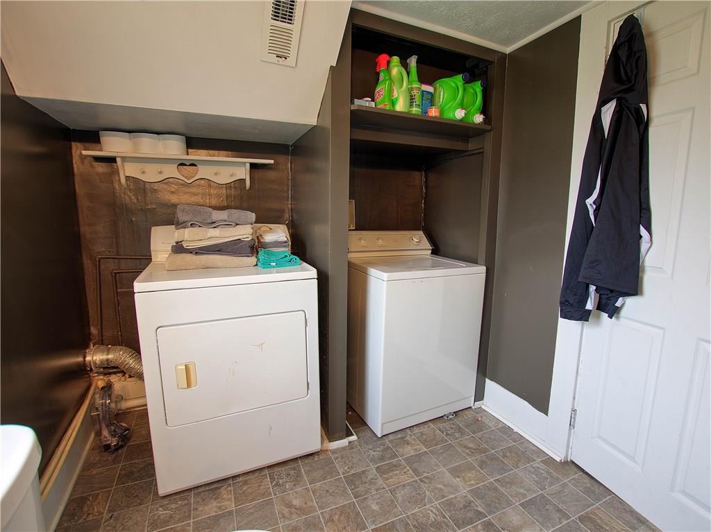 9311 Thompson Road Indianapolis, IN 46239 - Photo 11 of 28 Gallery Image 11