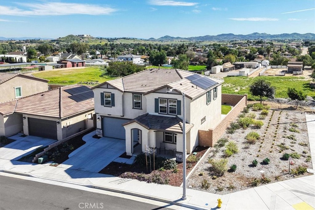 18761 Nanza Street Riverside, CA 92508 - Photo 4 of 57