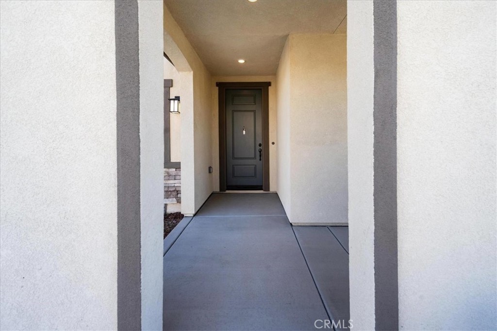 18761 Nanza Street Riverside, CA 92508 - Photo 10 of 57