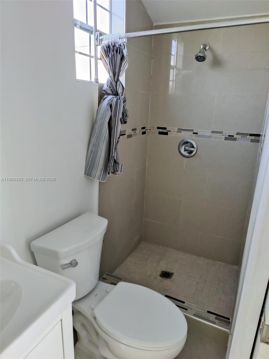 10601 Southwest 173rd Street Miami, FL 33157 - Photo 26 of 28