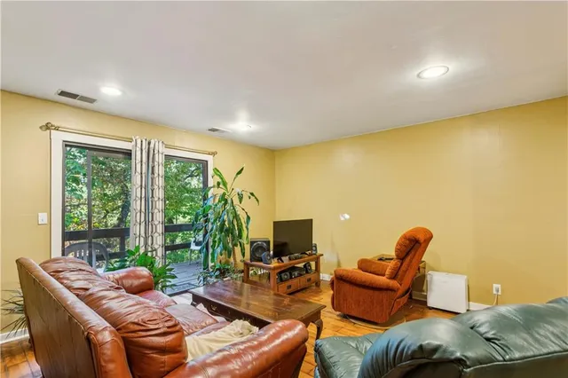 $210,000 | 11 Mountain View Court, Waleska, GA 30183