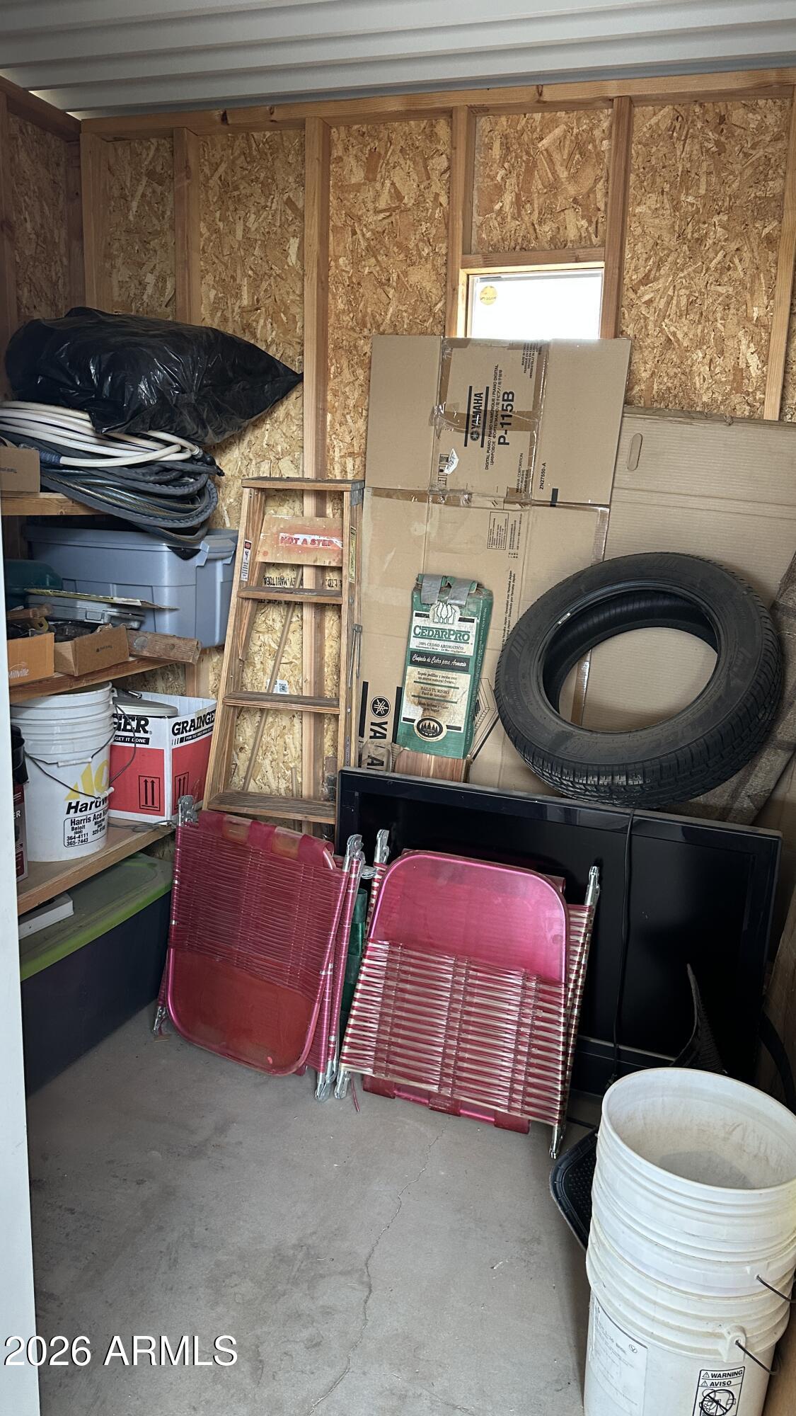 834 South Meridian Road, Unit 174 Apache Junction, AZ 85120 - Photo 10 of 56 a living room with furniture