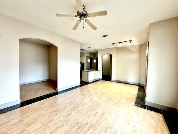 $1,840 | 3660 Richmond Avenue, Unit 335, Houston, TX 77046