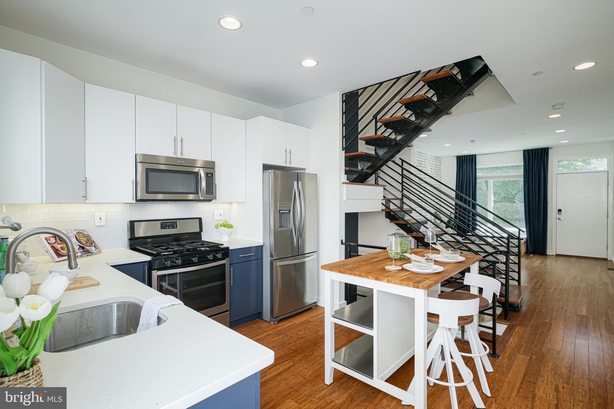 2709 Cambridge Street Philadelphia, PA 19130 - Photo 7 of 27