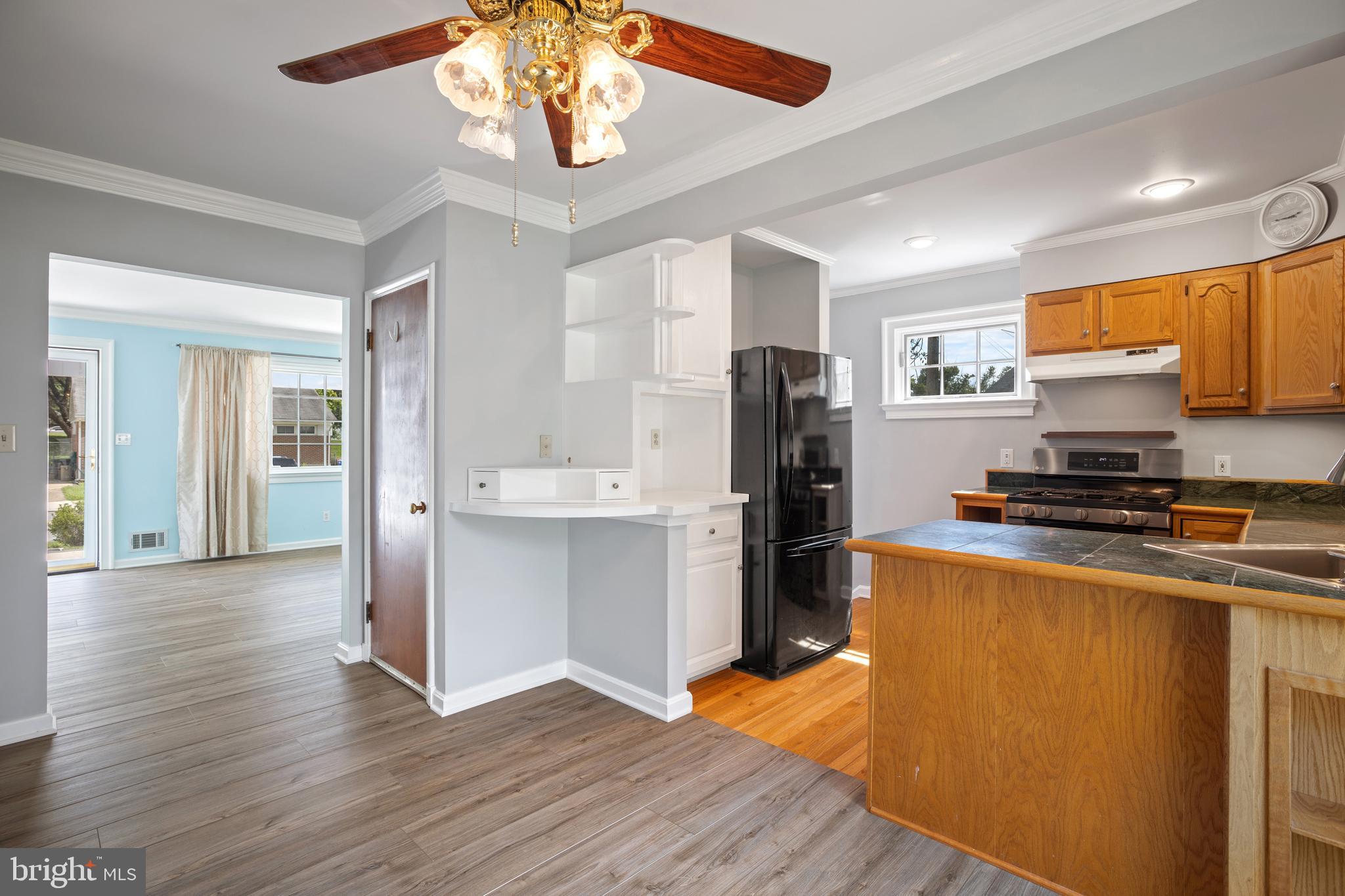 7403 Sudbrook Road Baltimore, MD 21208 - Photo 10 of 36