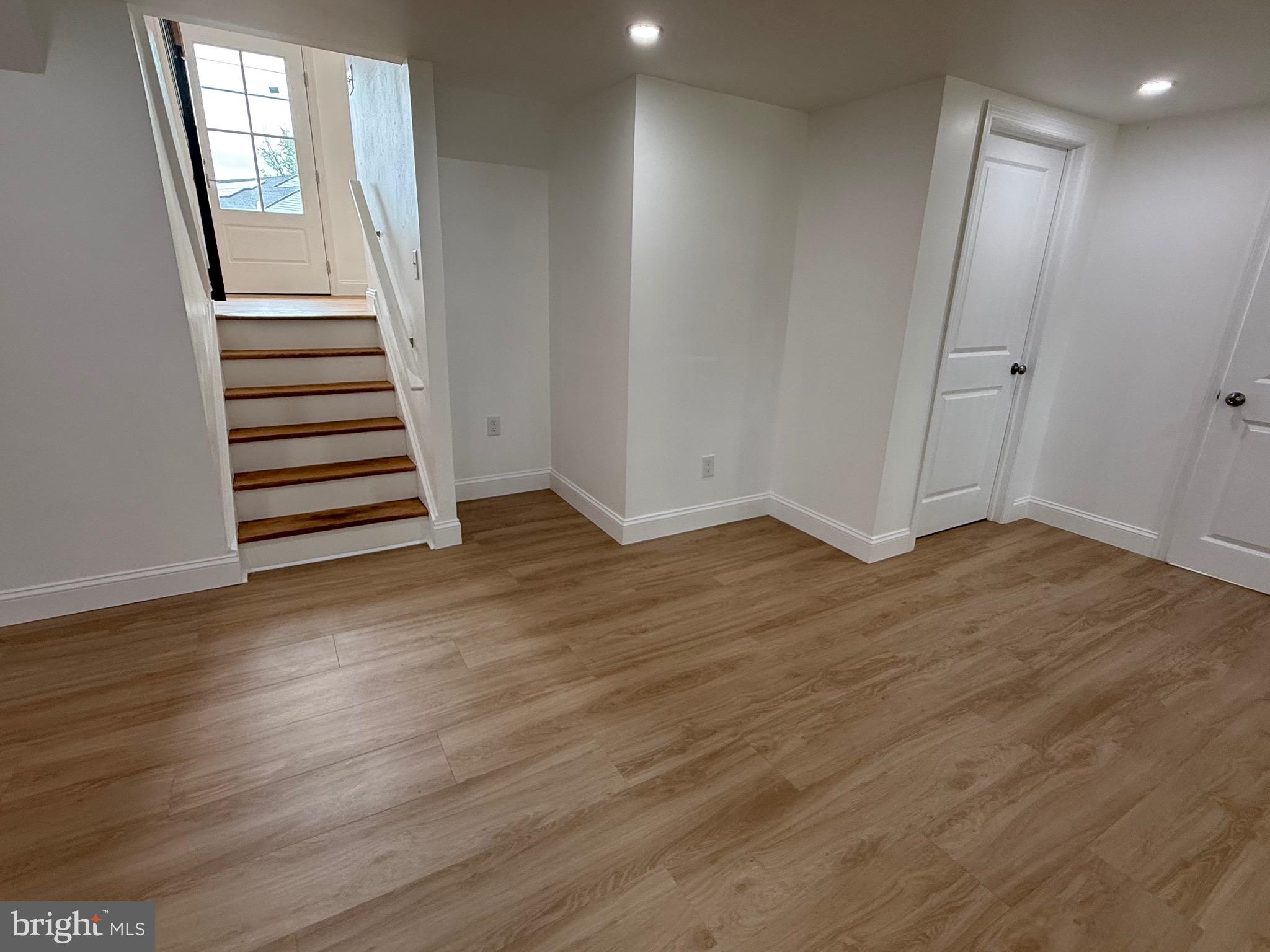 293 Somerset Road Woodbury, NJ 08096 - Photo 14 of 22 Gallery Image 14