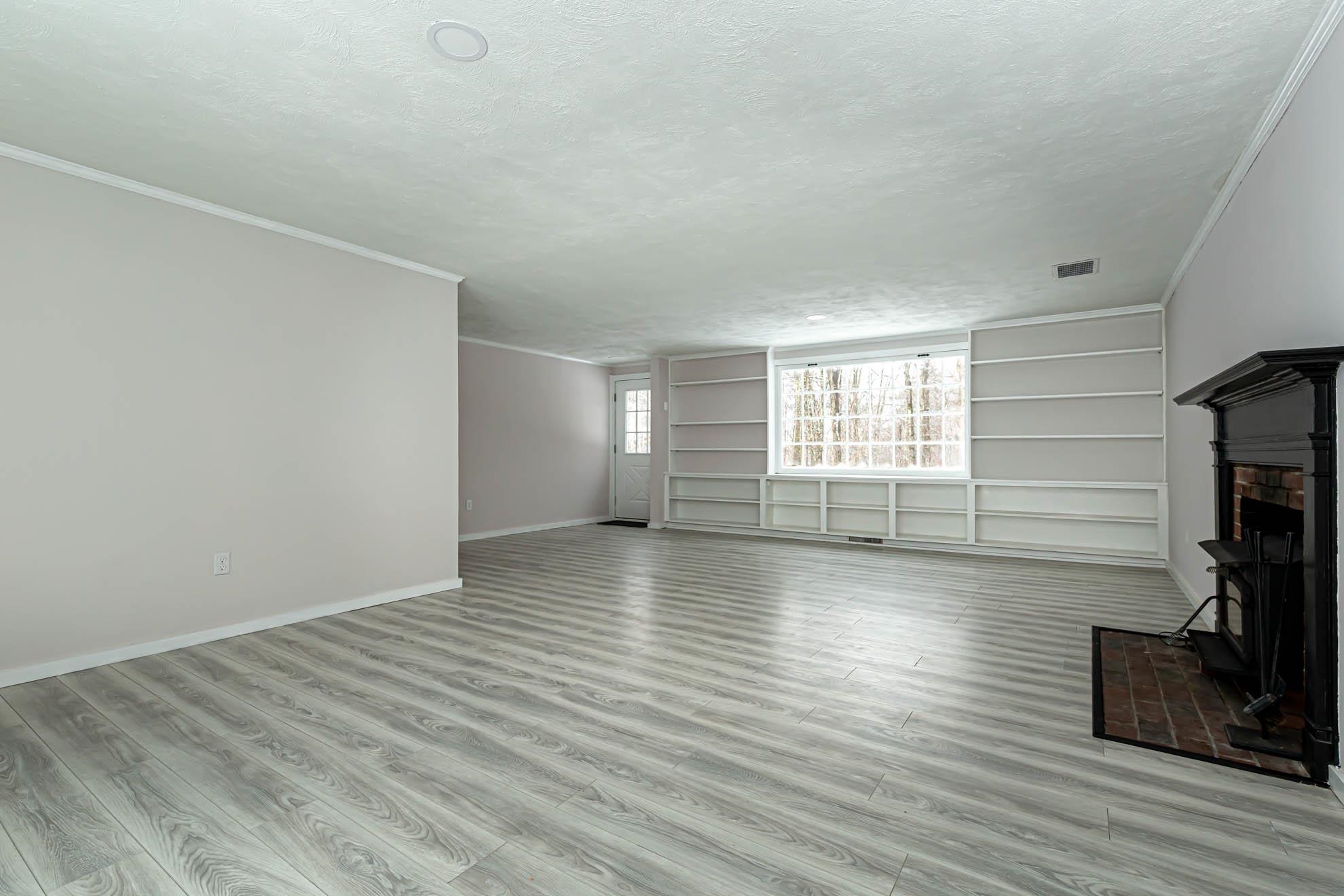 272 Elm Hill Road Peterborough, NH 03458 - Photo 4 of 22 Gallery Image 4