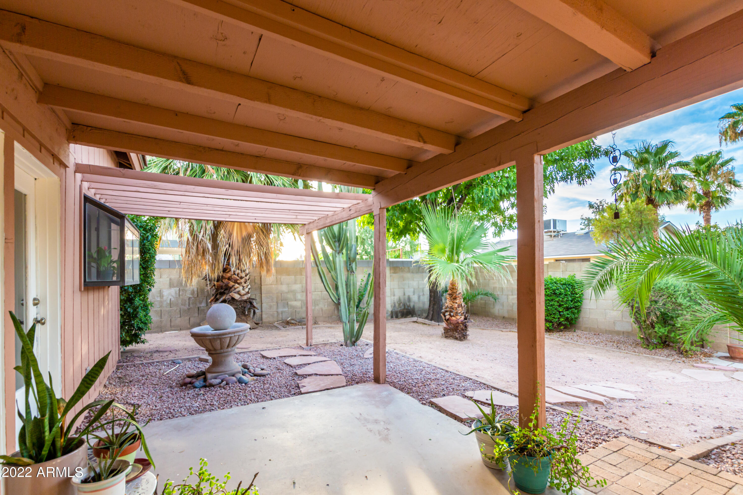 1616 East Redfield Road Tempe, AZ 85283 - Photo 27 of 30 Patio