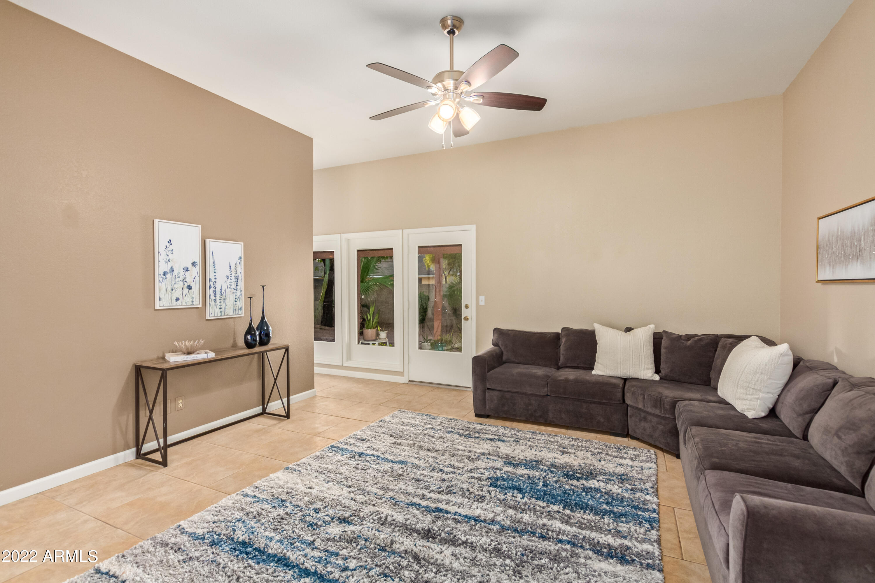 1616 East Redfield Road Tempe, AZ 85283 - Photo 4 of 30 Family Room