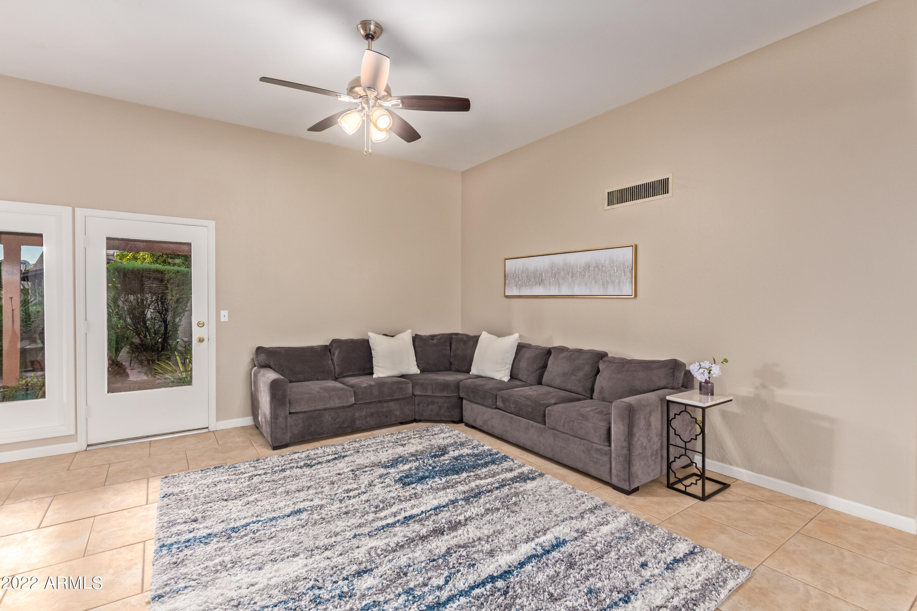 1616 East Redfield Road Tempe, AZ 85283 - Photo 5 of 30 Family Room