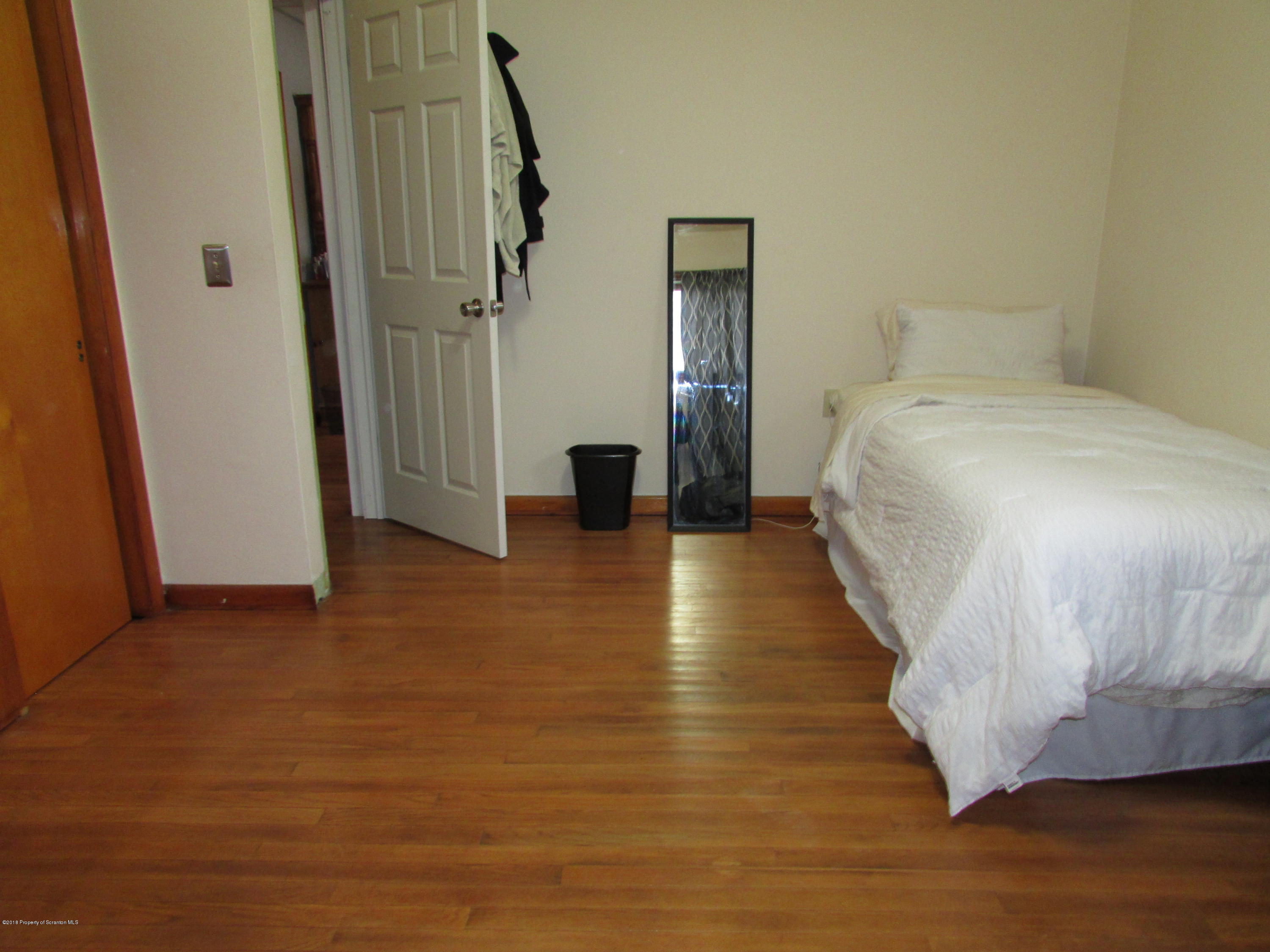 116 Monterey Road Scranton, PA 18505 - Photo 15 of 27 Gallery Image 15