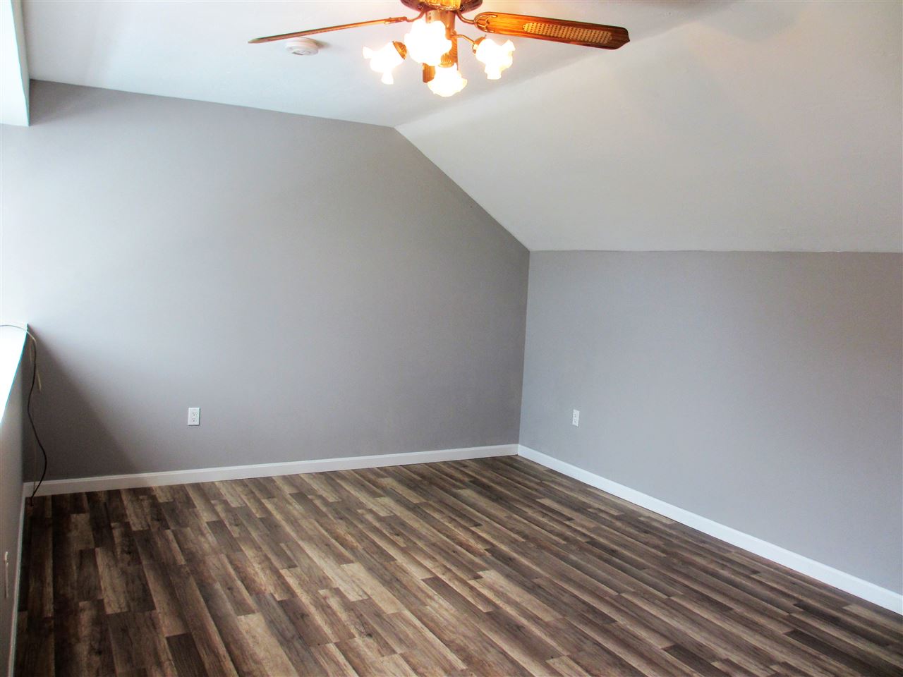 324 Circle Road, Unit 324 Manchester, NH 03103 - Photo 24 of 32