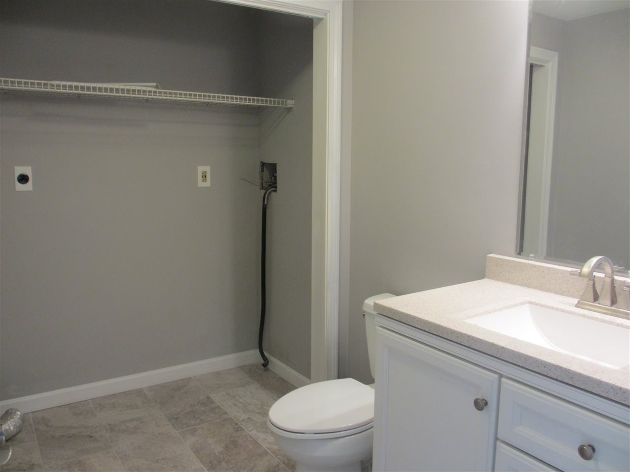 324 Circle Road, Unit 324 Manchester, NH 03103 - Photo 9 of 32