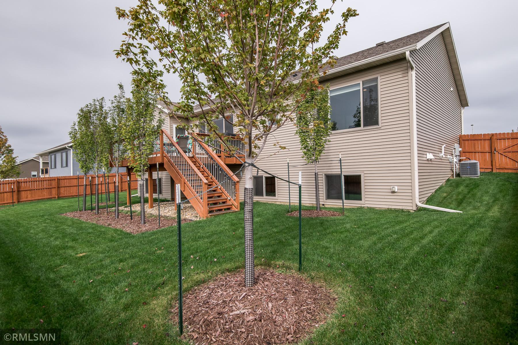 2366 Hart Drive Southwest Rochester, MN 55902 - Photo 4 of 37