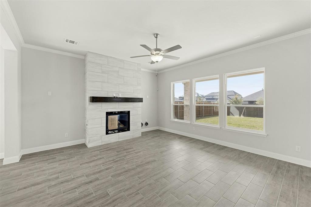 808 Stone Eagle Drive Azle, TX 76020 - Photo 11 of 28 704Lemmon