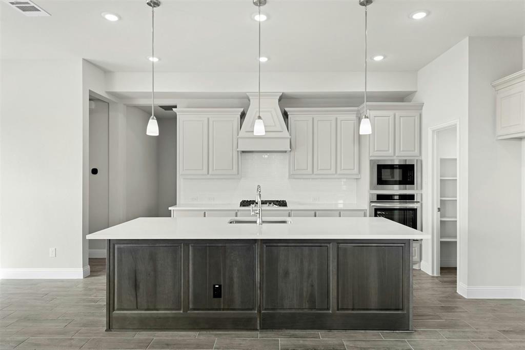 808 Stone Eagle Drive Azle, TX 76020 - Photo 13 of 28 704Lemmon