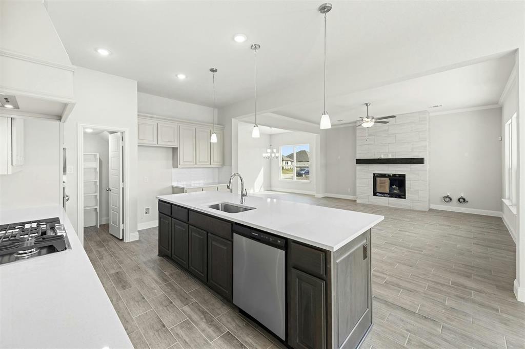 808 Stone Eagle Drive Azle, TX 76020 - Photo 16 of 28 704Lemmon